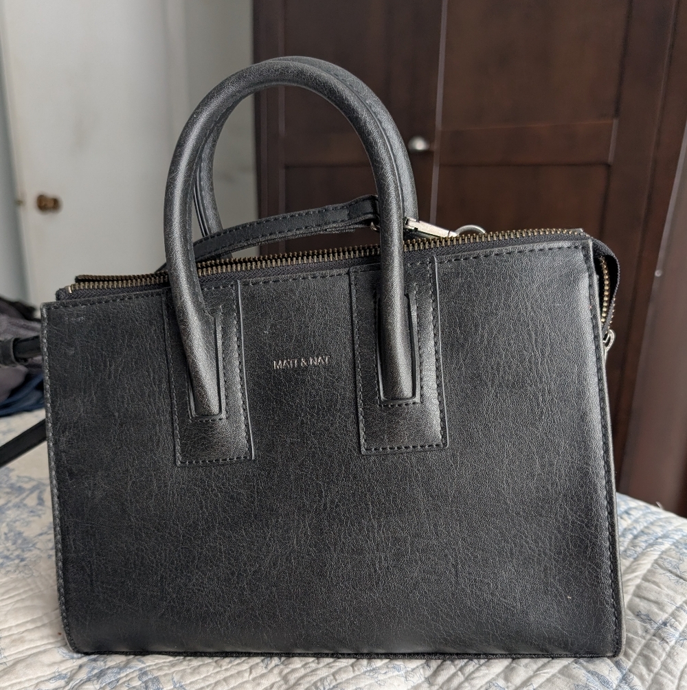 Matt & Nat Black Vegan Leather Crossbody Purse